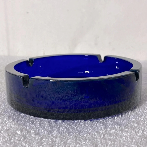 Vintage Cobalt Blue Glass Ashtray  Trinket Dish - Picture 3 of 10